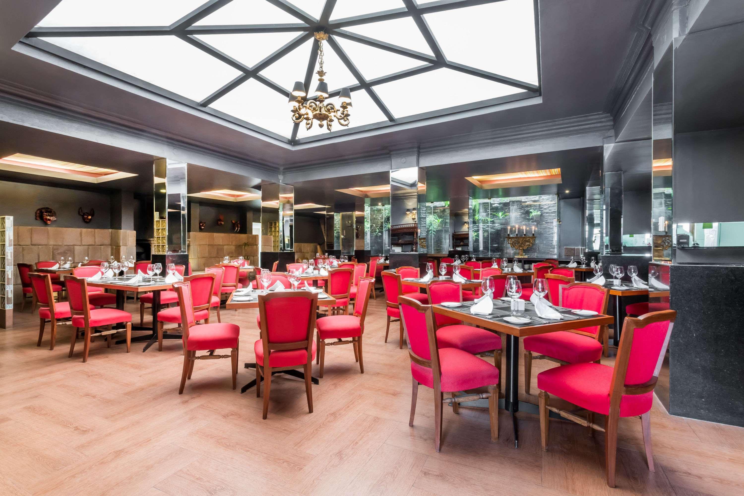 Отель Wyndham Costa Del Sol Куско Экстерьер фото